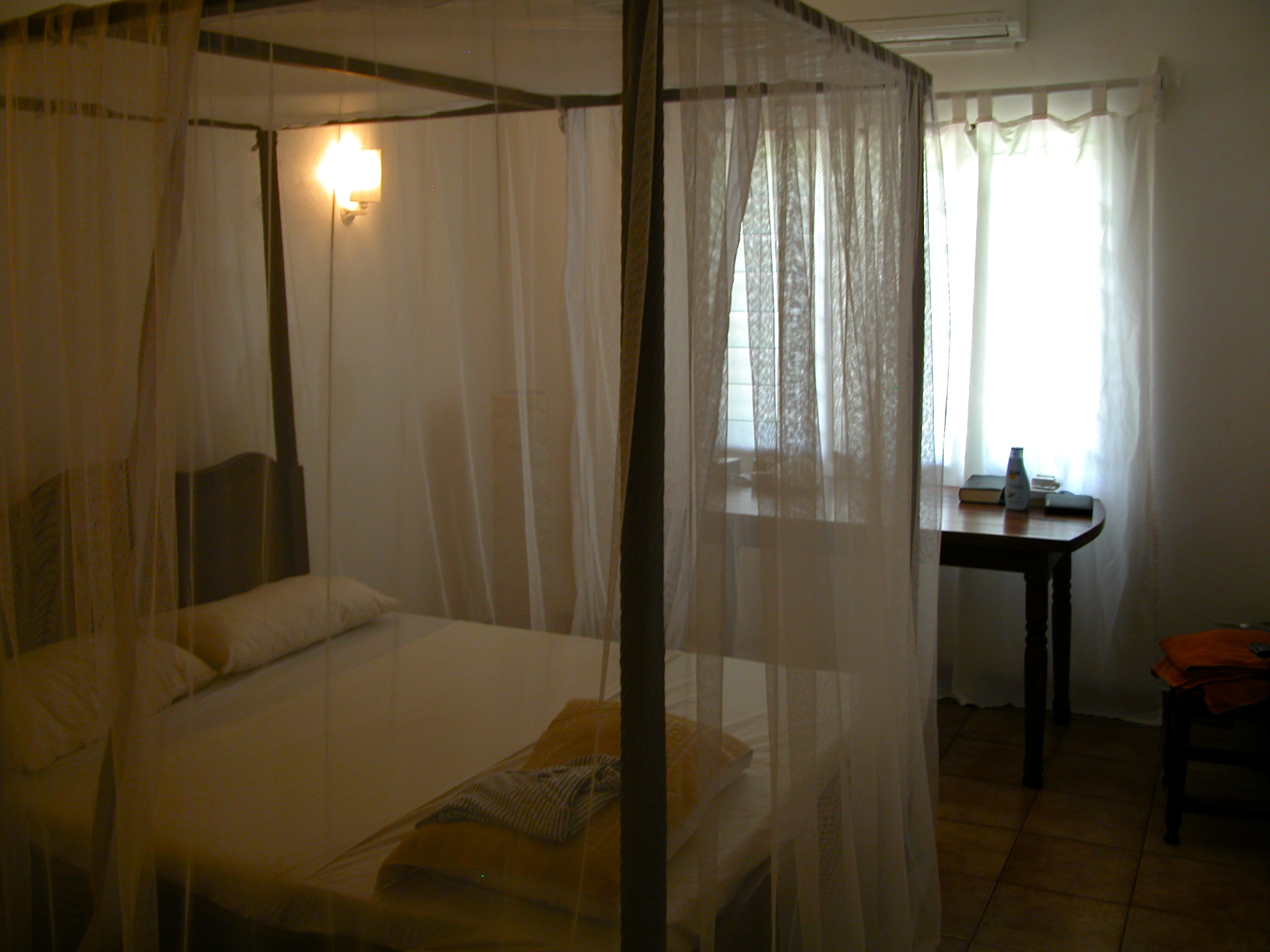 Gästeschlafzimmer weiss